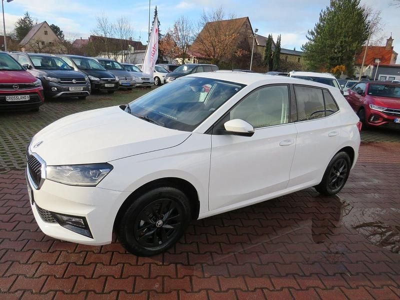 Gebraucht Skoda Fabia Style 103 PS (75 kW) 2025 Weiß Kleinwagen