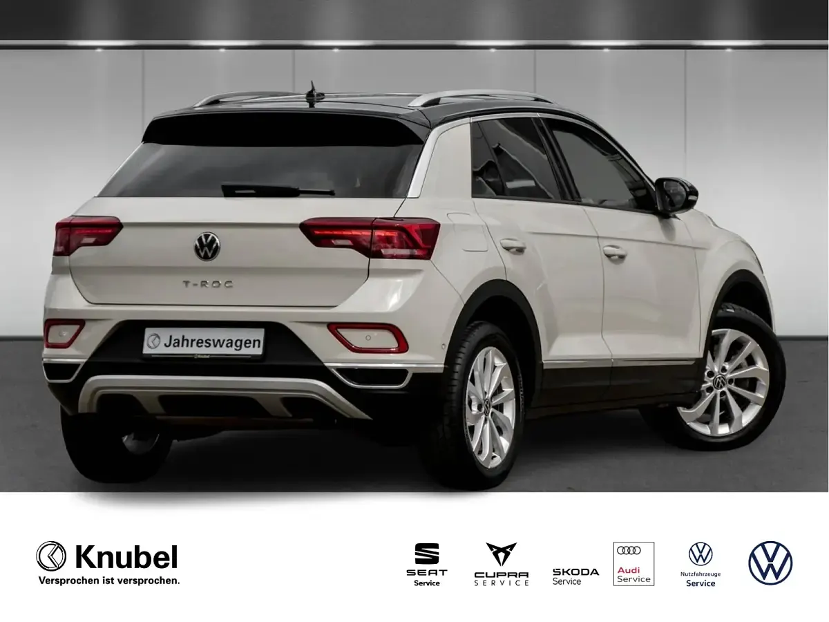 Gebraucht VW T-Roc Style 150 PS (110 kW) 2024 Grau SUV