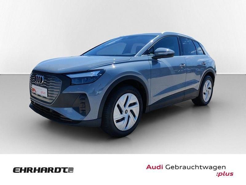 Grau Gebraucht 2023 Audi Q4 e-tron SUV | 27.990 € (Guter Preis) - Bild 1/3
