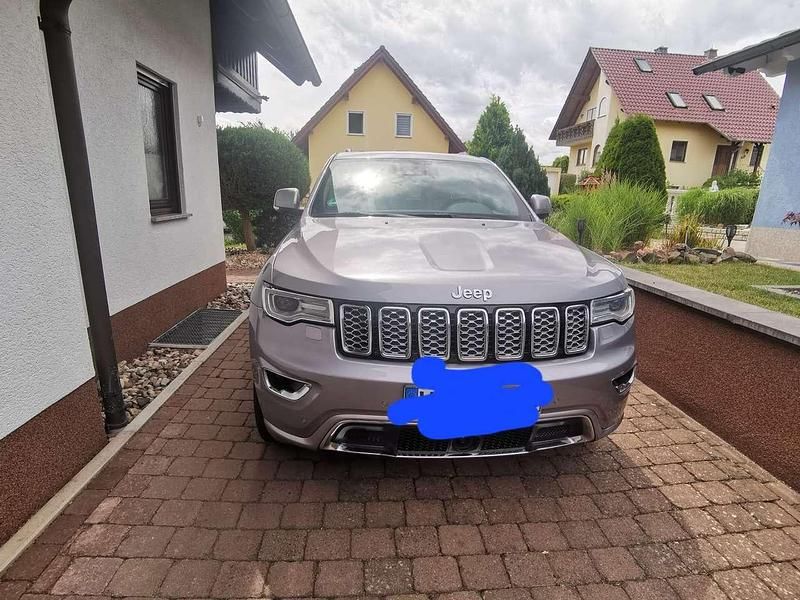 Grau Gebraucht 2018 Jeep Grand Cherokee SUV | 32.000 € - Bild 1/4