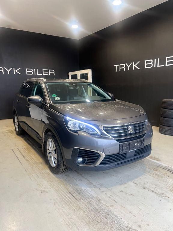 Gebraucht Peugeot 5008 Active 131 PS (96 kW) 2019 Grau Van / Kleinbus