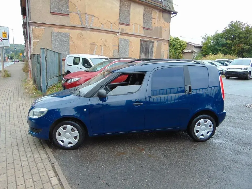 Gebraucht Skoda Roomster 90 PS (66 kW) 2012 Blau Van / Kleinbus
