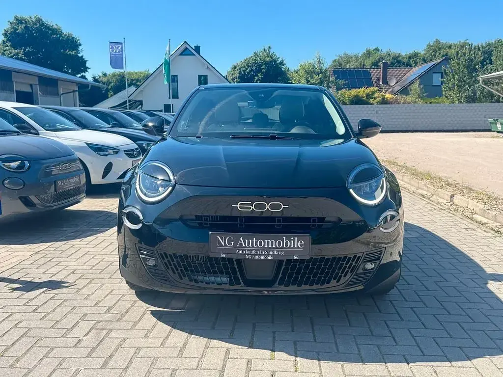 Brugt Fiat 600 101 HK (74 kW) 2024 Sort SUV