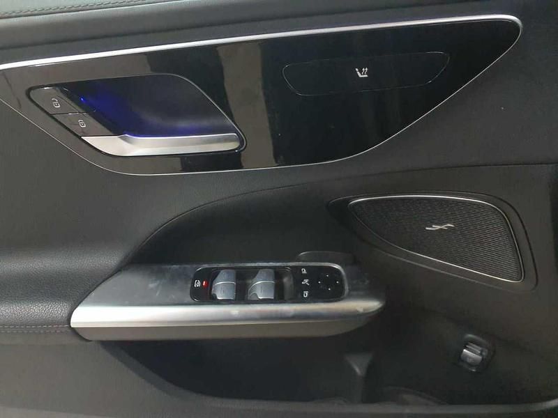 Gebraucht Mercedes C220 AMG line 200 PS (147 kW) 2022 Schwarz Limousine