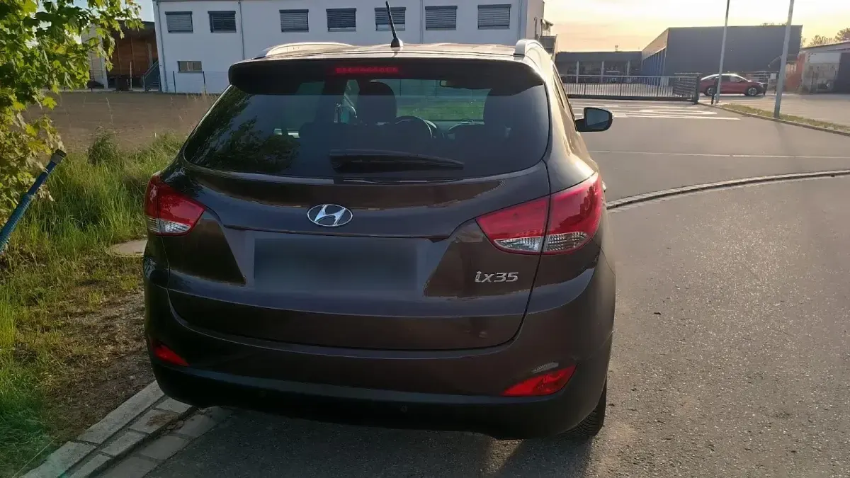 Gebraucht Hyundai ix35 135 PS (99 kW) 2013 Braun SUV