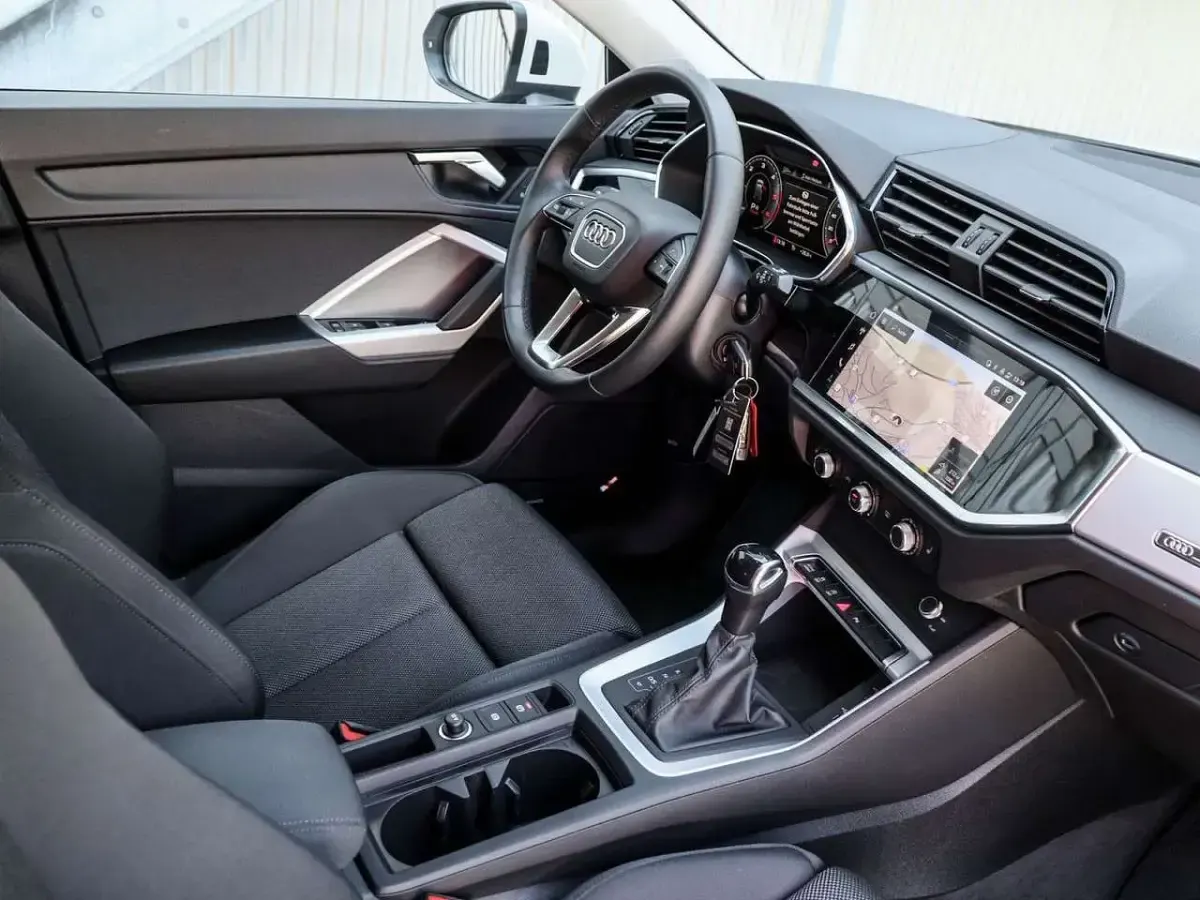 Gebraucht Audi Q3 150 PS (110 kW) 2023 Ibisweiß SUV