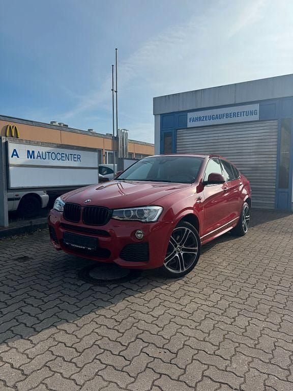Gebraucht BMW X4 M Sport 258 PS (189 kW) 2016 Rot SUV