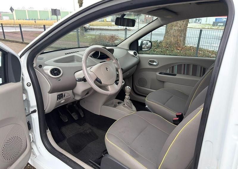 Gebraucht Renault Twingo Dynamique 75 PS (55 kW) 2014 Weiß Kleinwagen