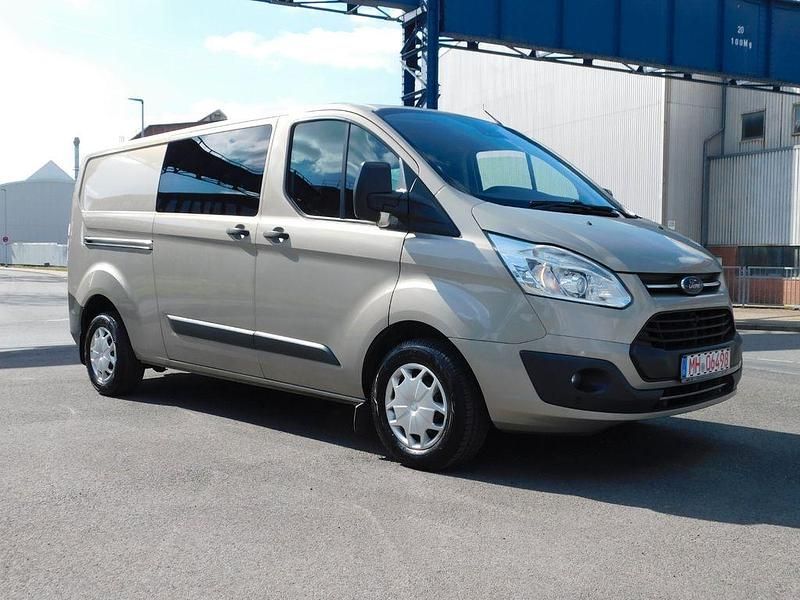 Gebraucht Ford Transit Custom Trend 170 PS (125 kW) 2016 Tectonic silver Van / Kleinbus
