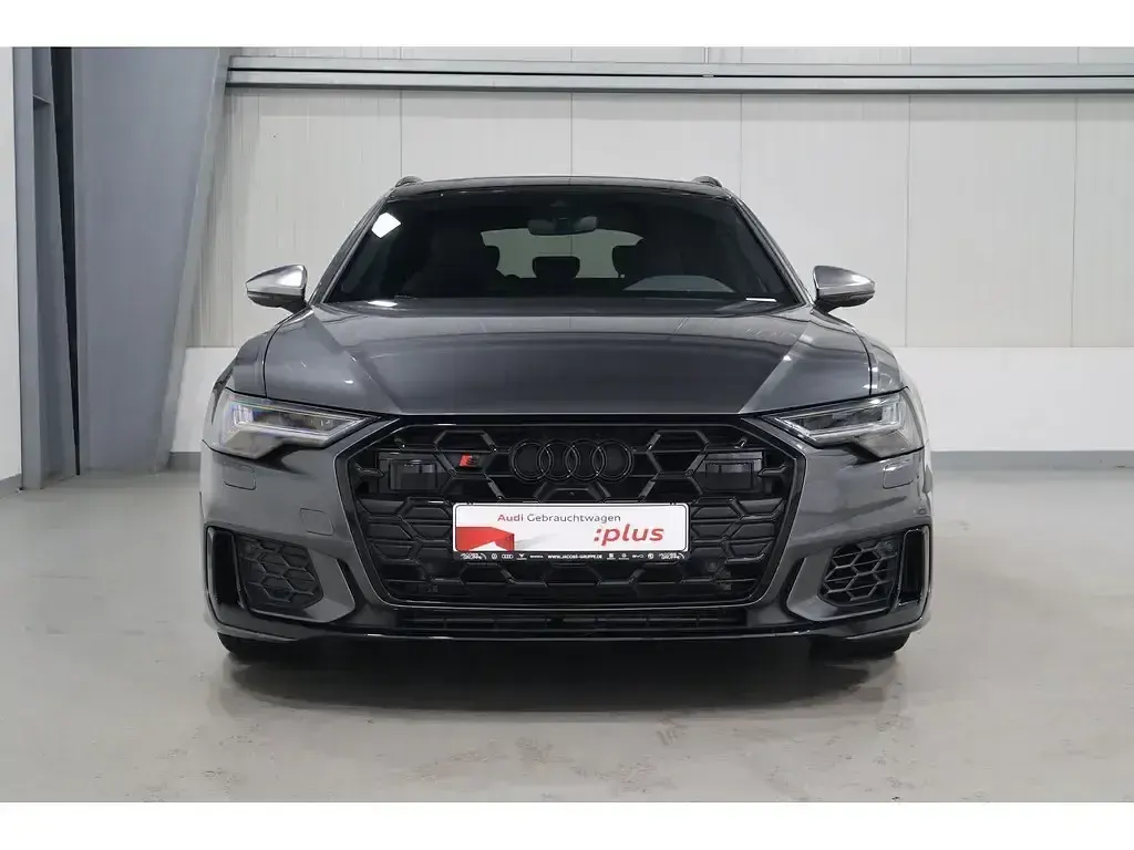 Gebraucht Audi S6 Ambiente 253 PS (186 kW) 2025 Grau Kombi