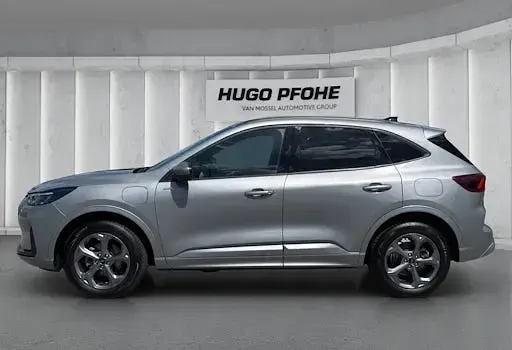 Gebraucht Ford Kuga ST-Line 243 PS (178 kW) 2025 Silber SUV