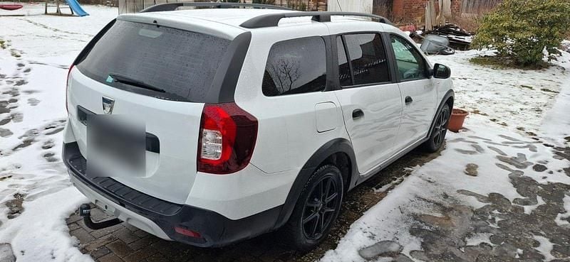 Gebraucht Dacia Logan MCV Stepway 95 PS (69 kW) 2019 Weiß Kombi