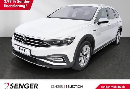 Gebraucht VW Passat Alltrack 200 PS (147 kW) 2022 Pure white Kombi