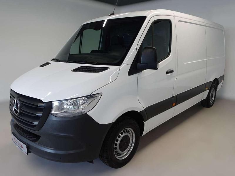 Arktikweiss Gebraucht 2020 Mercedes Sprinter Van | 23.990 € (Fairer Preis) - Bild 1/4