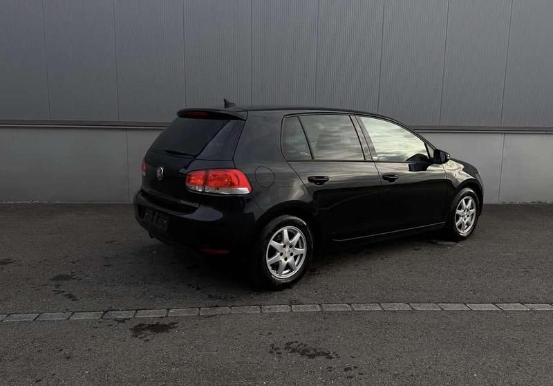 Gebraucht VW Golf VI Style 105 PS (77 kW) 2011 Schwarz Kleinwagen