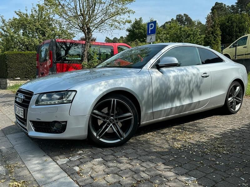 Silber Gebraucht 2007 Audi A5 Coupé | 6.990 € (Guter Preis) - Bild 1/4
