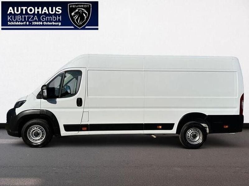 Gebraucht Peugeot Boxer 140 PS (102 kW) 2024 Weiß Van