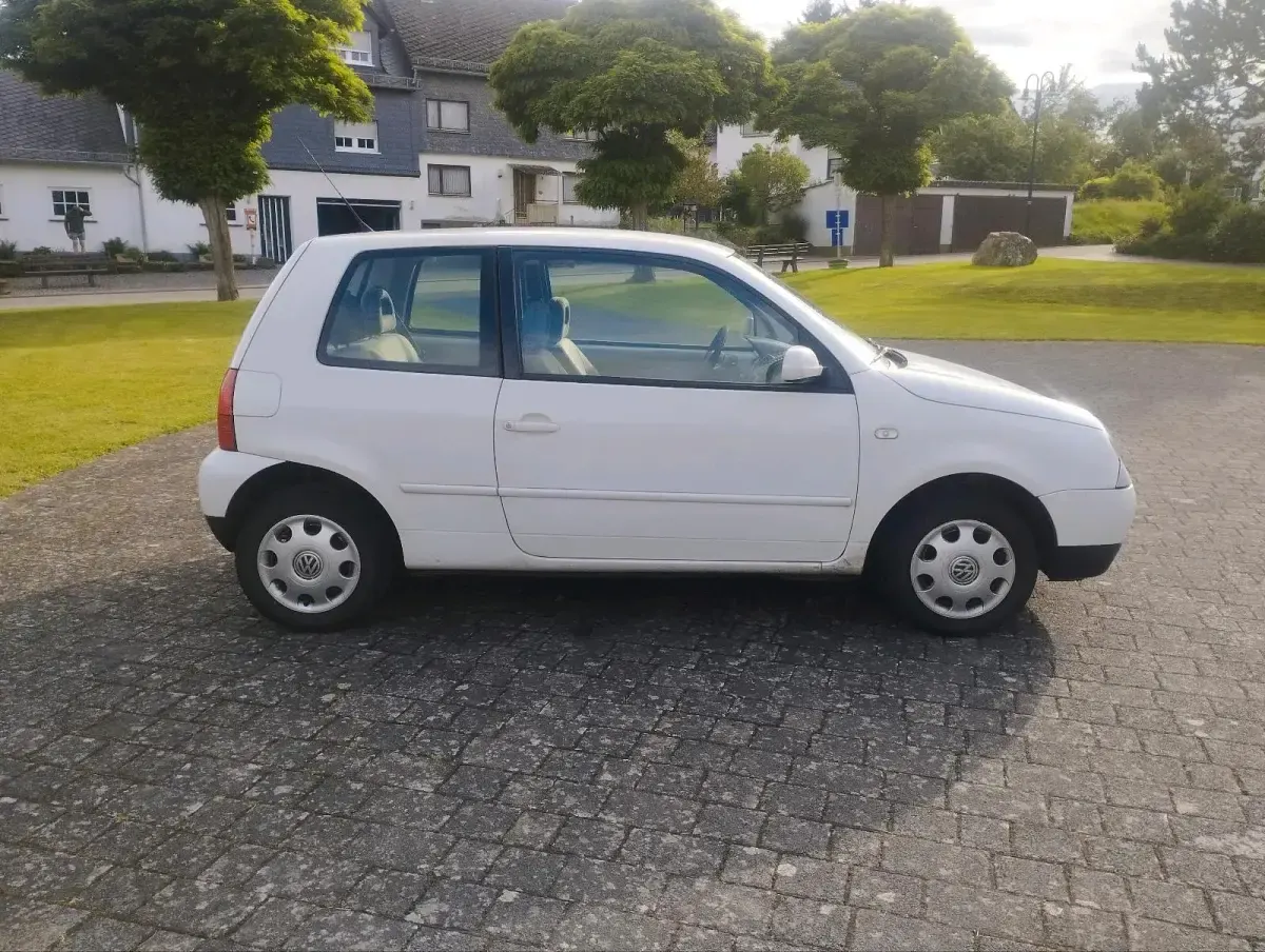 Gebraucht VW Lupo 75 PS (55 kW) 1998 Weiß Kleinwagen