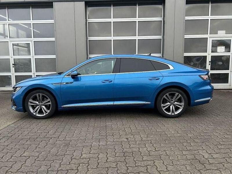Gebraucht VW Arteon R-line 190 PS (139 kW) 2022 Eisvogelblau metallic Limousine