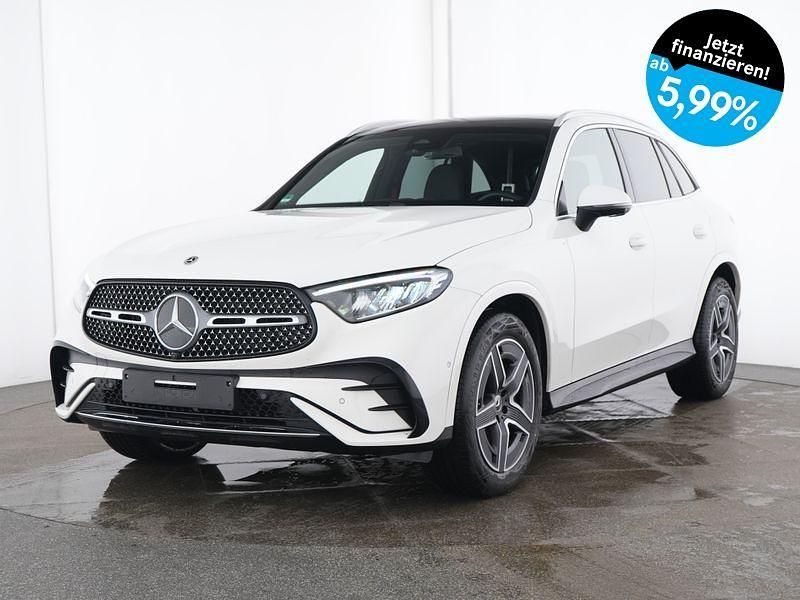 Weiß Gebraucht 2025 Mercedes GLC200 AMG SUV | 53.790 € (Fairer Preis) - Bild 1/4