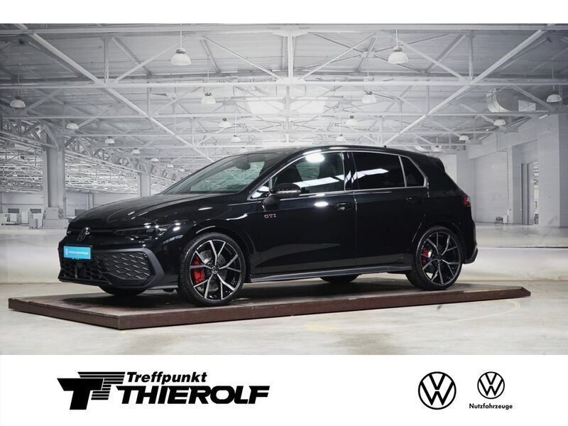 Grenadillschwarz Gebraucht 2024 VW Golf VIII GTI Limousine | 36.980 € (Fairer Preis) - Bild 1/4