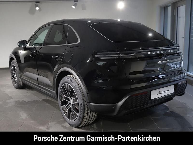 Używany Porsche Macan 380 kW (517 KM) 2025 Czarny SUV