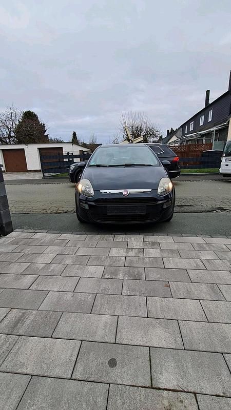 Gebraucht Fiat Punto 69 PS (50 kW) 2012 Kleinwagen