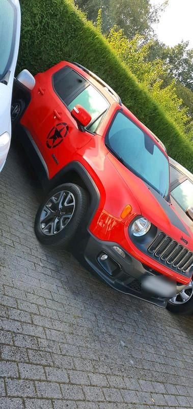 Gebraucht Jeep Renegade 140 PS (102 kW) 2017 Rot SUV