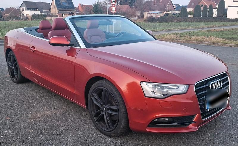 Gebraucht Audi A5 Cabriolet 170 PS (125 kW) 2013 Rot Cabrio