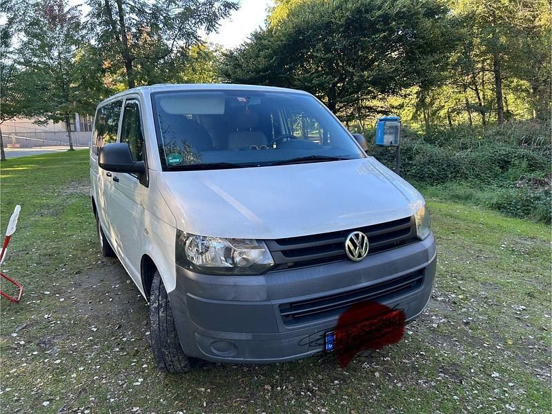 Weiß Gebraucht 2011 VW T5 Van | 12.950 € (Fairer Preis) - Bild 1/4