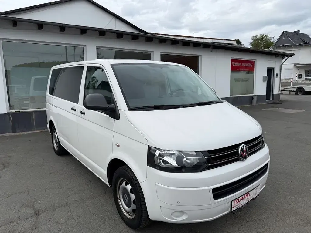 Second-hand VW Multivan 150 CP (110 kW) 2014 Alb Monovolum
