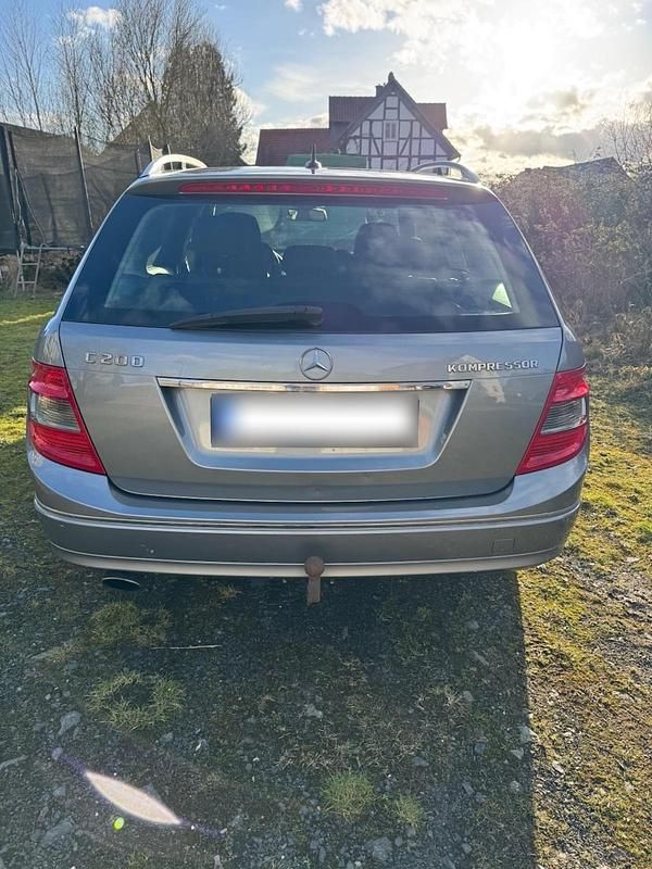 Gebraucht Mercedes C200 Avantgarde 184 PS (135 kW) 2007 Grau Kombi