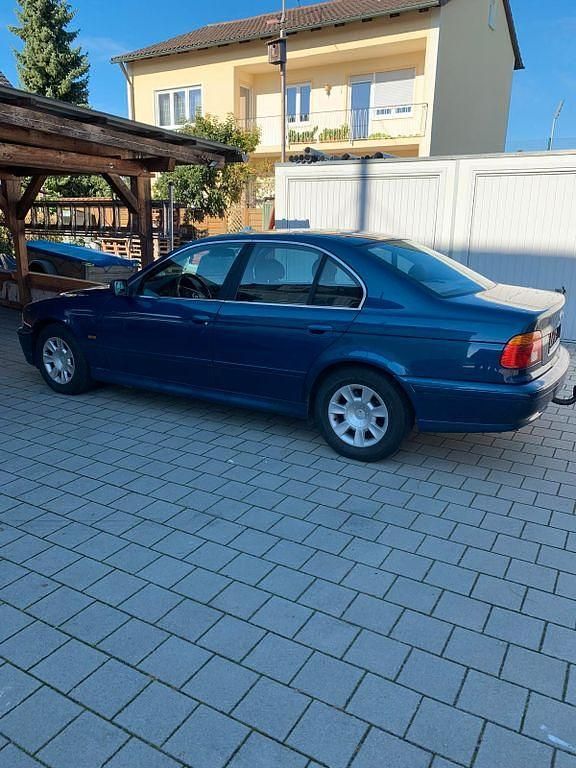 Blau Gebraucht 2000 BMW 525 Limousine | 2.200 € (Superpreis) - Bild 1/4