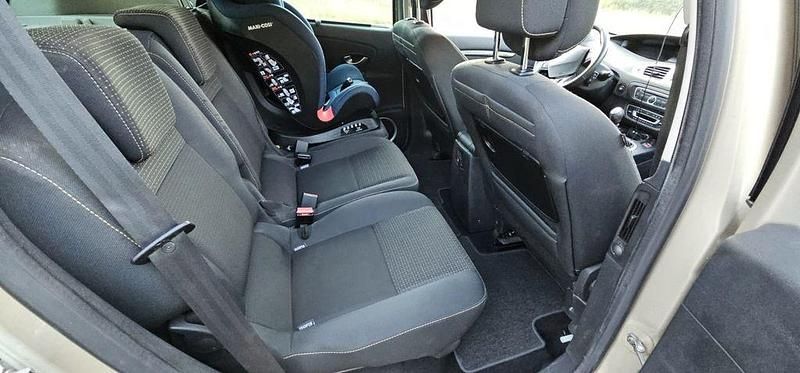 Gebraucht Renault Scénic III Dynamique 131 PS (96 kW) 2010 Van / Kleinbus