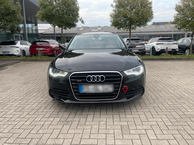 Schwarz Gebraucht 2012 Audi A6 Limousine | 13.100 € (Fairer Preis) - Bild 1/4
