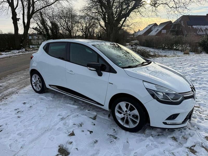 Gebraucht Renault Clio IV LIMITED 90 PS (66 kW) 2017 Limousine