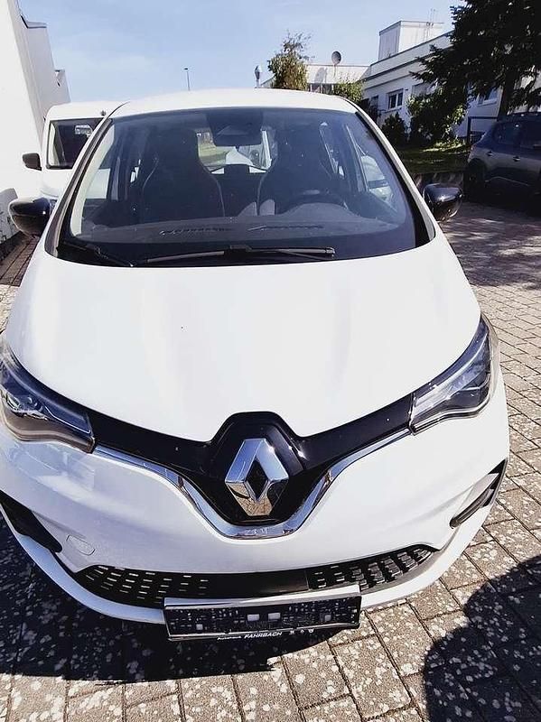 Gebraucht Renault Zoe Evolution 80 kW (109 PS) 2024 Arktisweiß Kleinwagen