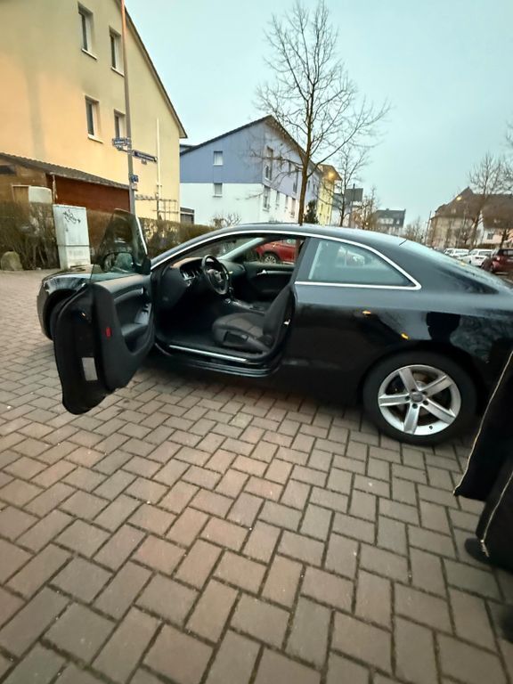 Schwarz Gebraucht 2008 Audi A5 Sport Coupé | 7.000 € (Fairer Preis) - Bild 1/4