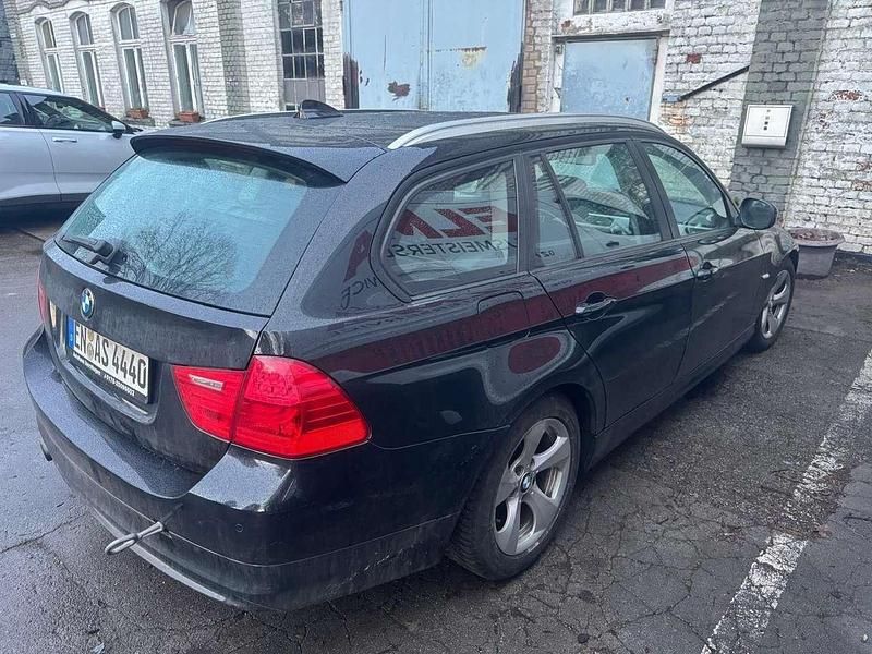 Gebraucht 2011 BMW 320 Sport Line Kombi | 2.800 € (Superpreis) - Bild 1/4