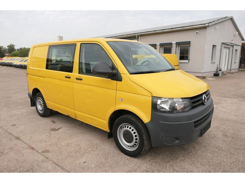 Gebraucht VW T5 84 PS (61 kW) 2011 Ginstergelb r1032 Van