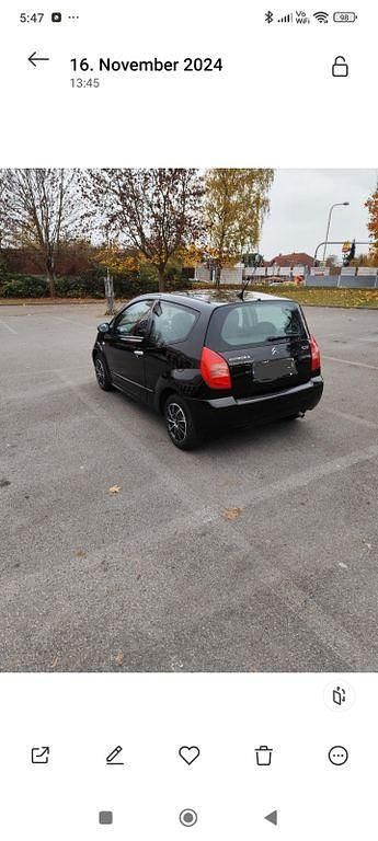 Gebraucht Citroën C2 Comfort 60 PS (44 kW) 2004 Schwarz Kleinwagen