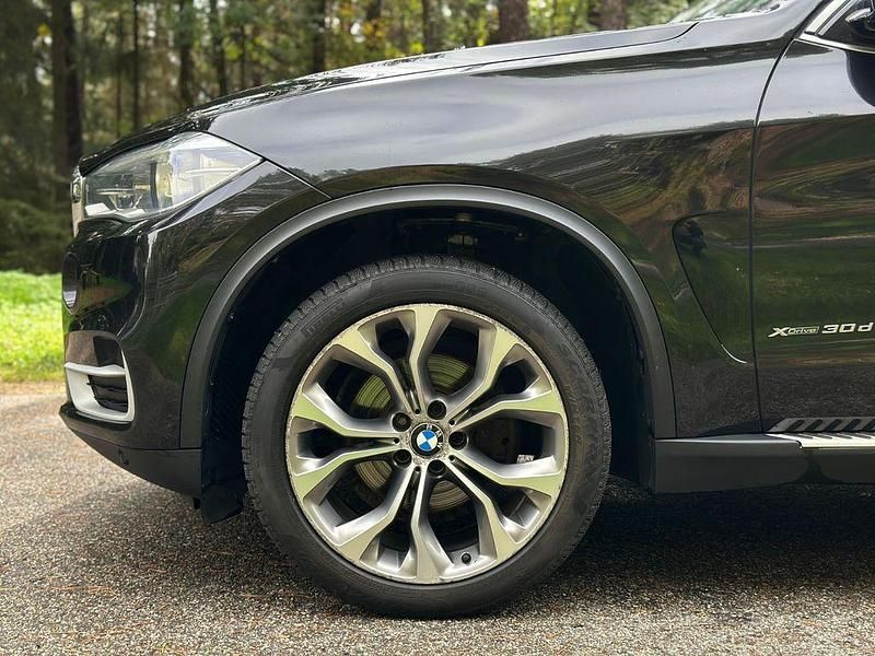 Gebraucht BMW X5 Comfort Edition 258 PS (189 kW) 2014 Schwarz SUV