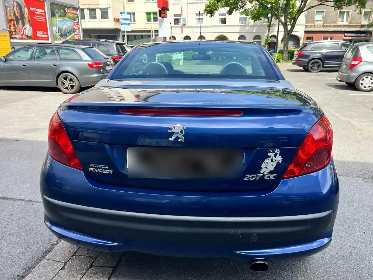 Gebraucht Peugeot 207 CC 120 PS (88 kW) 2007 Blau Cabrio