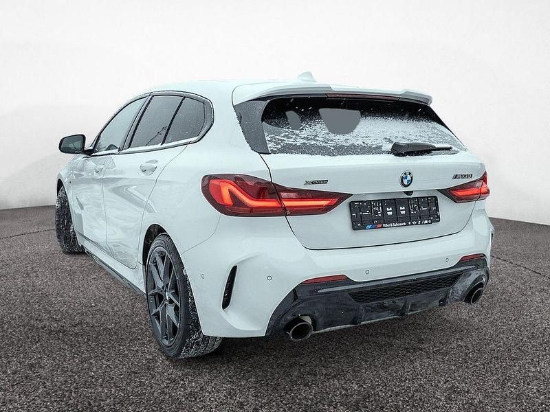 Gebraucht BMW M135 Performance 306 PS (225 kW) 2022 Weiß Kleinwagen