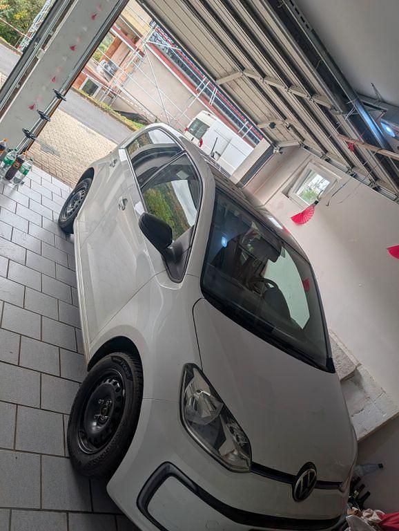 Gebraucht VW e-up! Style 61 kW (83 PS) 2021 Weiß Kleinwagen