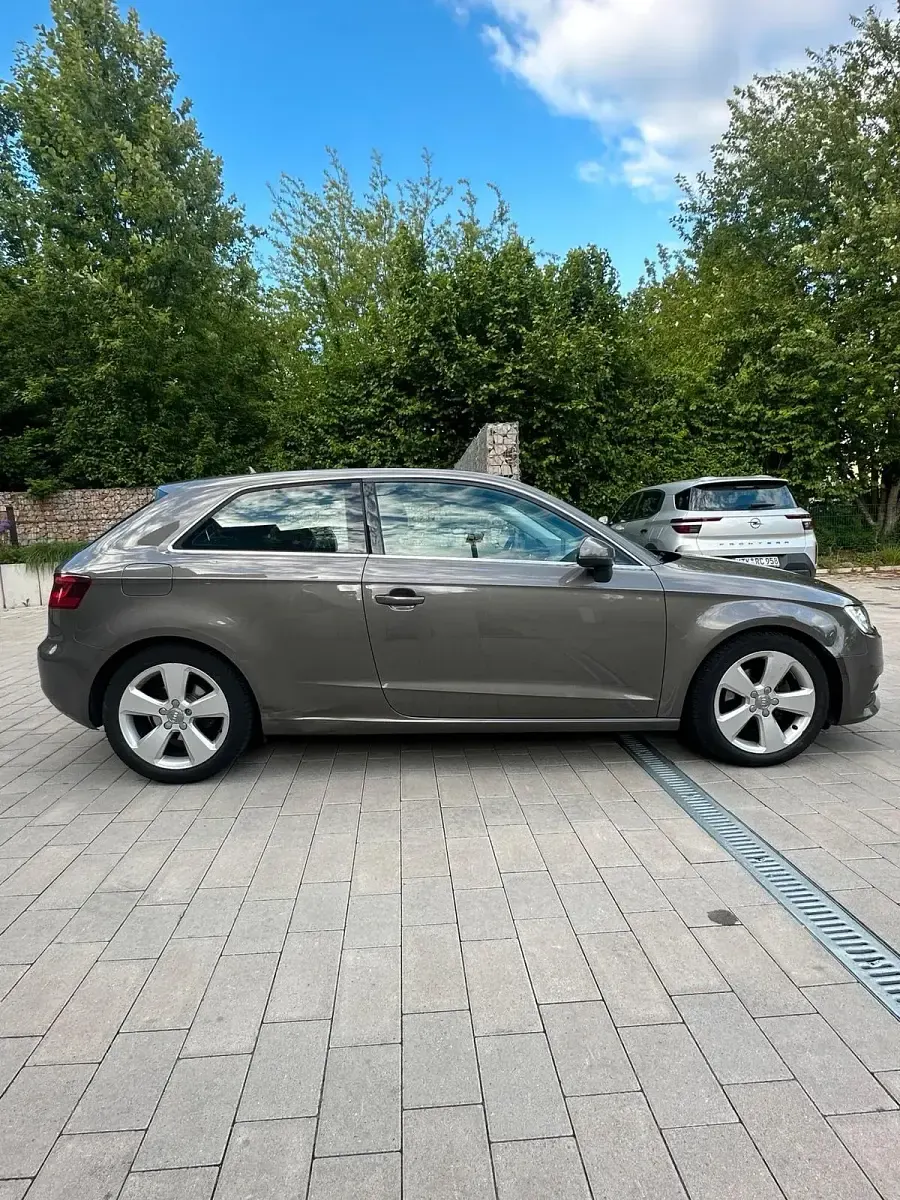 Gebraucht Audi A3 122 PS (89 kW) 2013 Grau Kombi