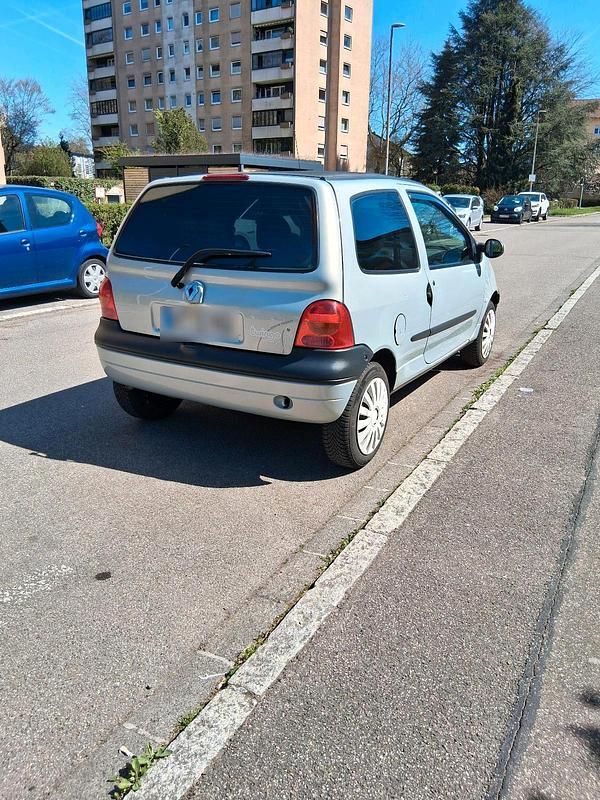 Gebraucht Renault Twingo 58 PS (42 kW) 2006 Silber Kleinwagen
