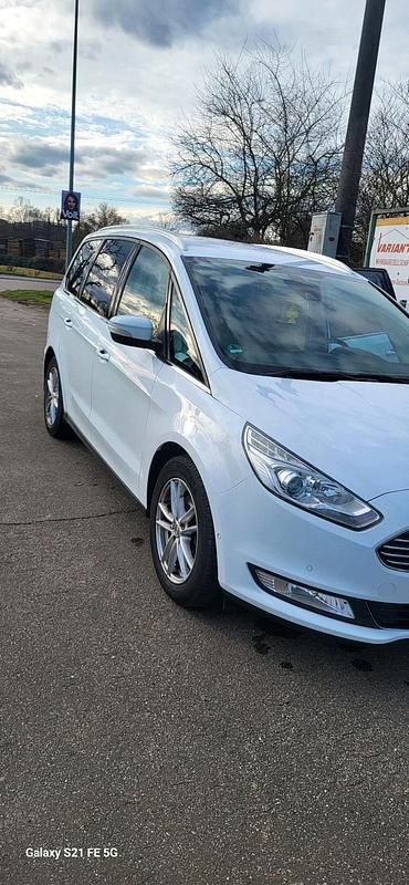 Gebraucht Ford Galaxy 150 PS (110 kW) 2016 Weiß Van / Kleinbus