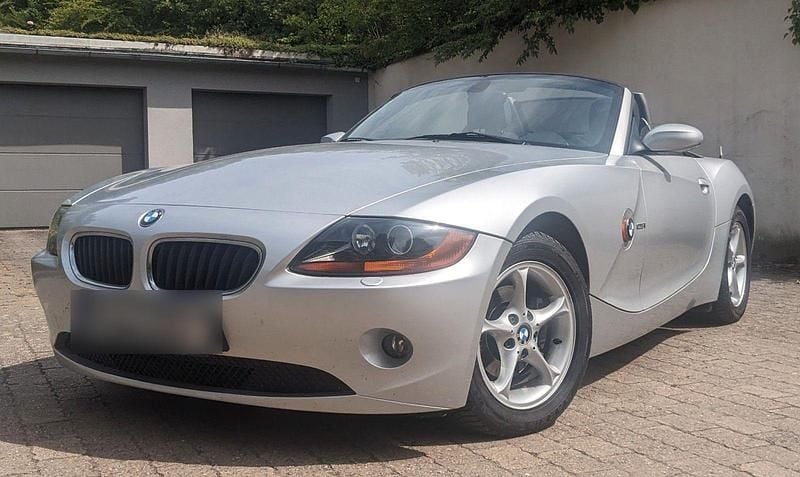Gebraucht BMW Z4 Sport Line 192 PS (141 kW) 2005 Silber Cabrio