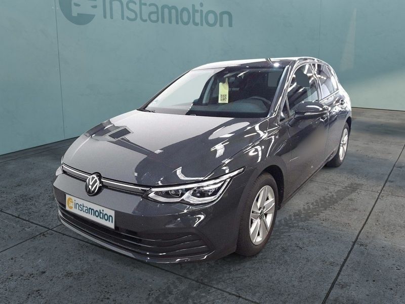 Grau Gebraucht 2023 VW Golf VIII Life Limousine | 21.130 € (Guter Preis) - Bild 1/2